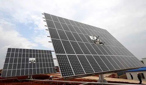 中國(guó)十三省最大光伏電站在這里！欽州康熙嶺的光伏電站能排上號(hào)了嗎？